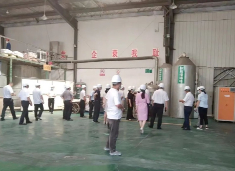 湖南省人大黨委會(huì)黨組副書(shū)記、副主任謝建輝調(diào)研蒞臨錦勝科技開(kāi)展立法調(diào)研